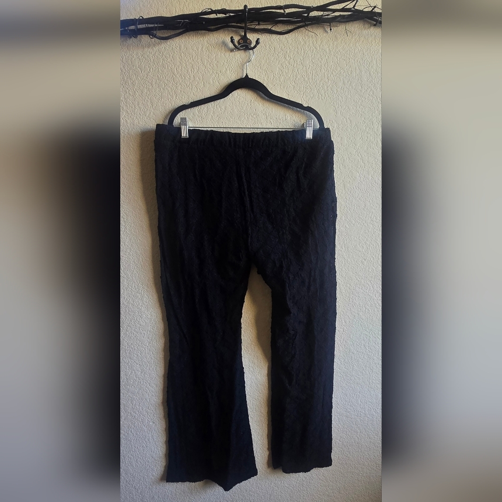 ✨️ 2/$10 ✨️ Black Boho - Crochet Pants - Shorts Attached - Swimsuit Coverup